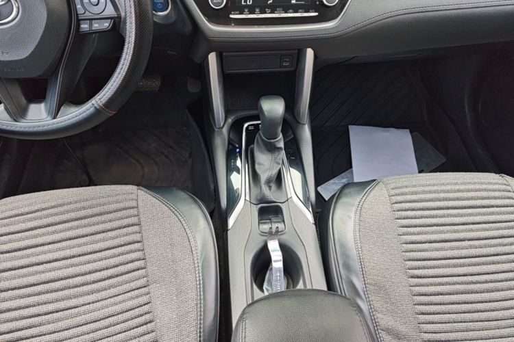 Toyota Corolla Cross 2024 car image #14