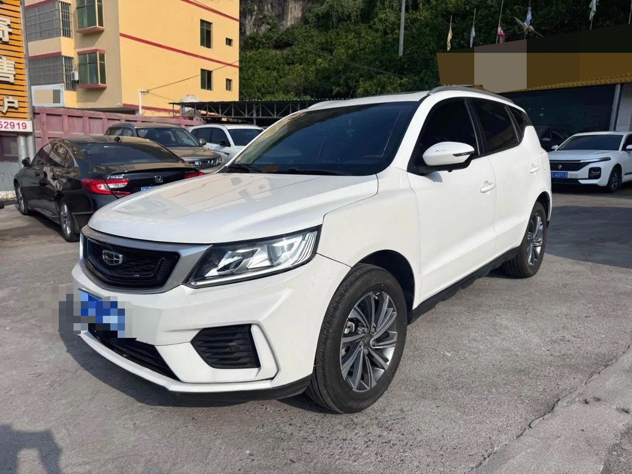 GEELY Vision X6 2020 GEELY Vision X6 2020 car image