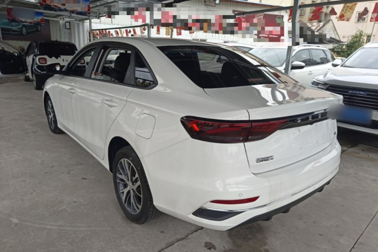 GEELY Emgrand 2025 car image #5