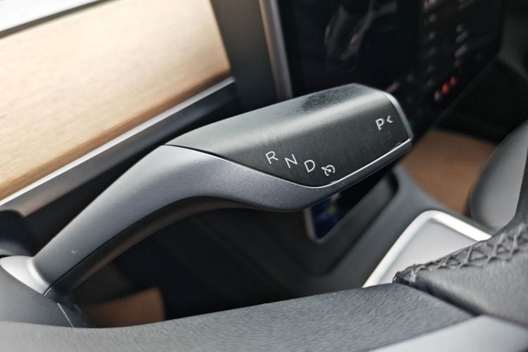 Tesla Model 3 2021 #14 Tesla Model 3 2021 car image #14
