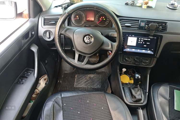 Volkswagen Santana 2020 car image #12