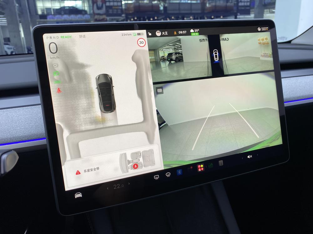 Tesla Model Y 2024 #12 Tesla Model Y 2024 car image #12