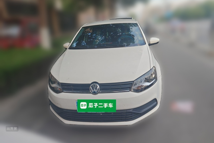 Volkswagen Polo 2016 car image #3