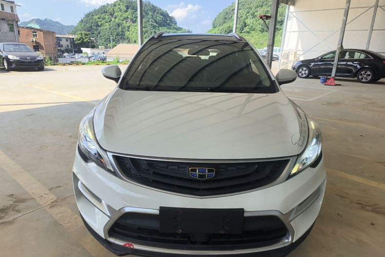 GEELY Emgrand GS 2018 car image #3