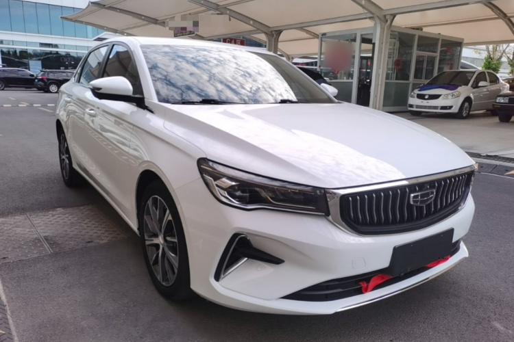 GEELY Emgrand 2023 #4 GEELY Emgrand 2023 car image #4