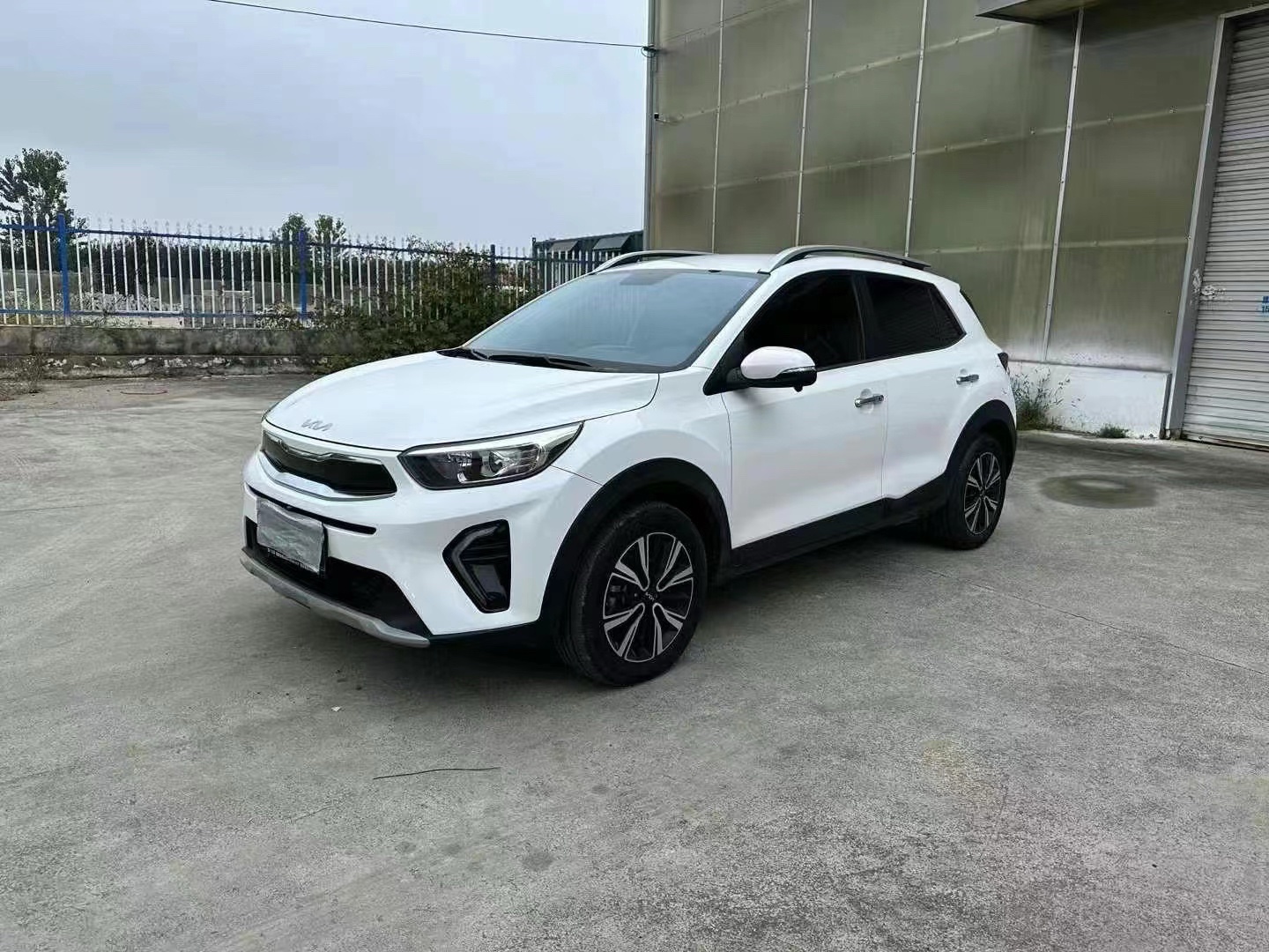 Kia KX1 2022 car image 