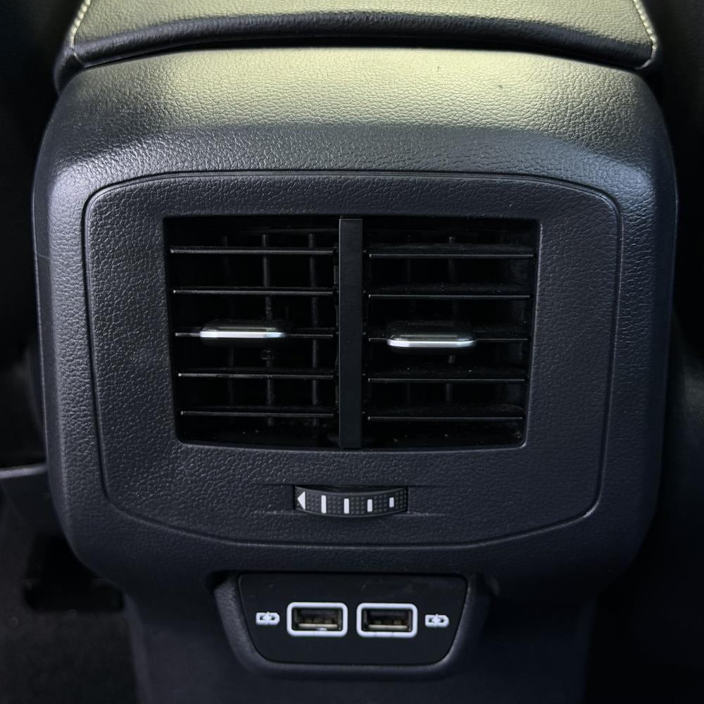 Volkswagen Tacqua 2023 car image #8