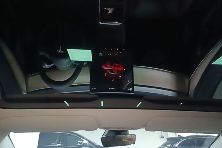 Tesla Model 3 2022 car image #21