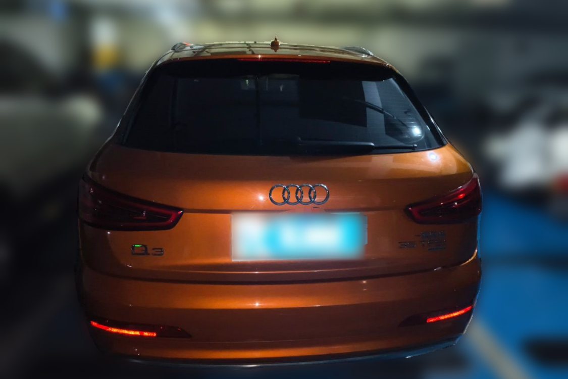 Audi Q3 2013 car image #6