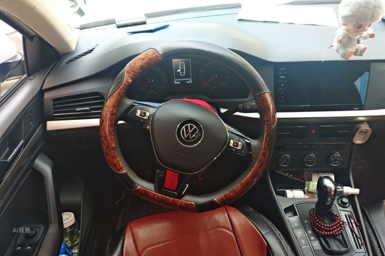 Volkswagen Lavida 2021 car image #12