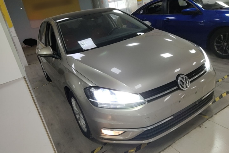 Volkswagen Golf 2019 #6 Volkswagen Golf 2019 car image #6