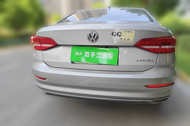 Volkswagen Lavida 2019 #4 Volkswagen Lavida 2019 car image #4