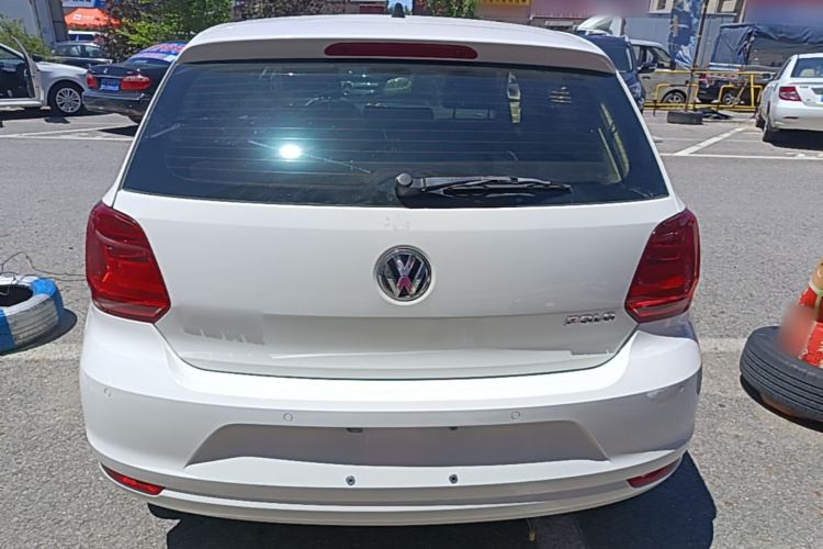 Volkswagen Polo 2014 #6 Volkswagen Polo 2014 car image #6