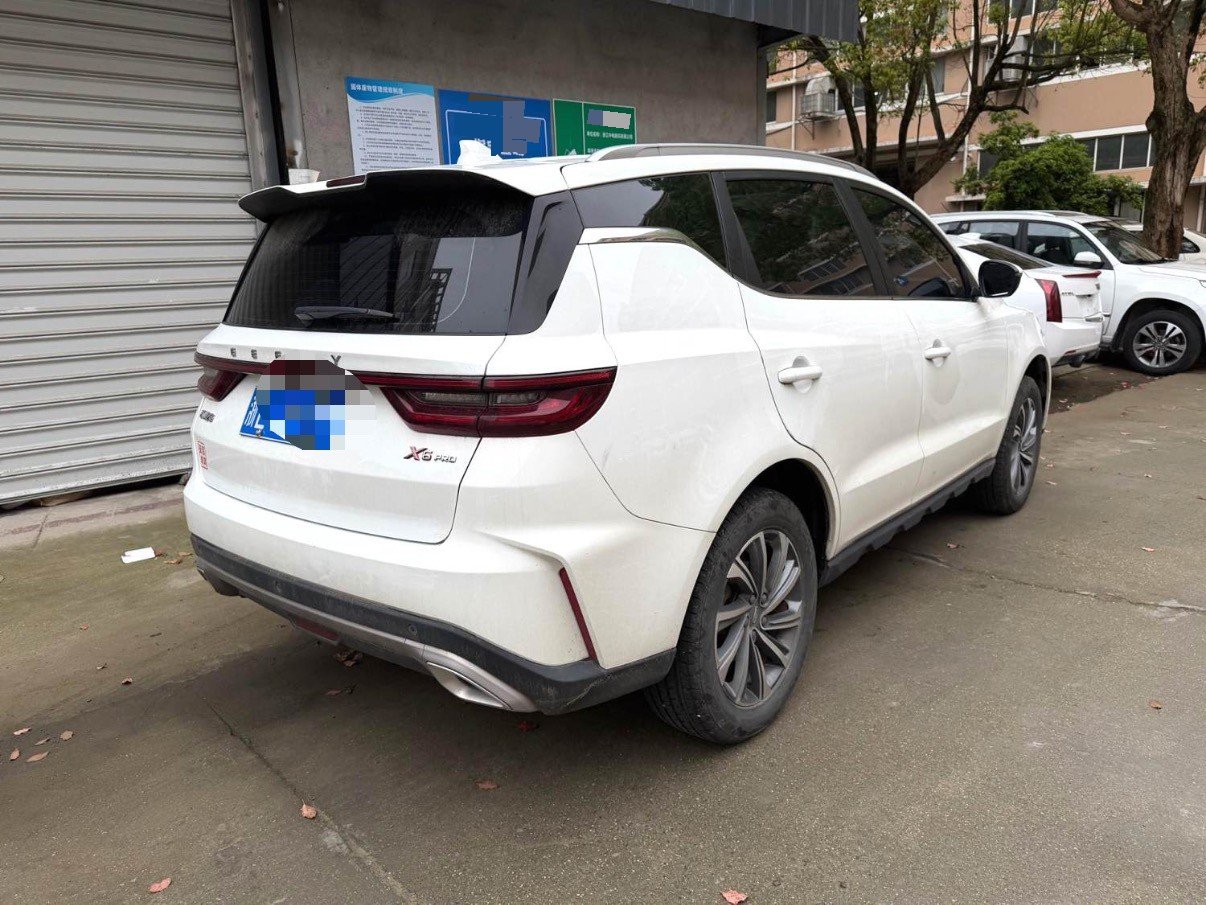 GEELY Vision X6 2024 صورة سيارة #4