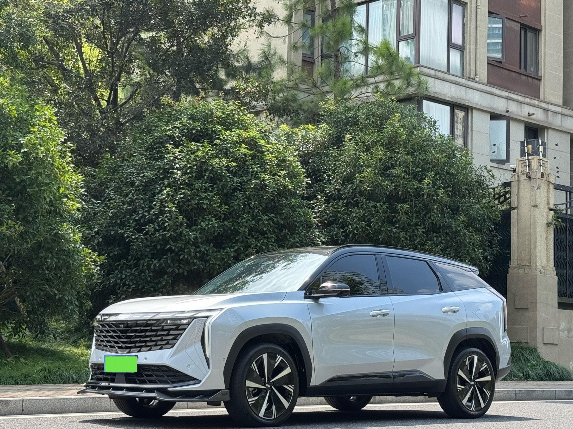 GEELY Boyue L 2023 GEELY Boyue L 2023 car image
