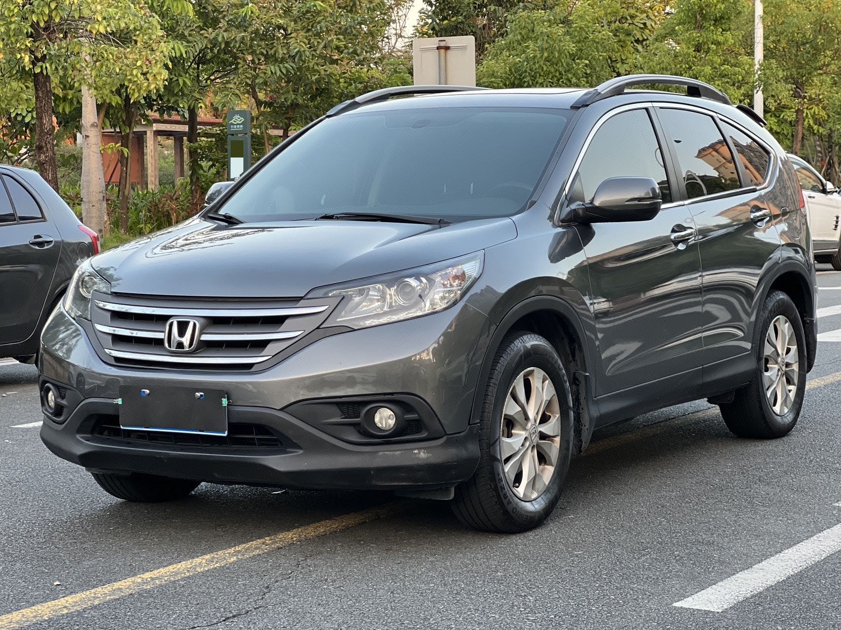 2013 car image 