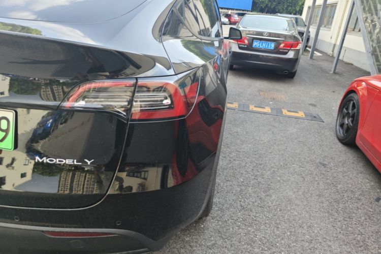 Tesla Model Y 2021 #8 Tesla Model Y 2021 immagine di auto #8