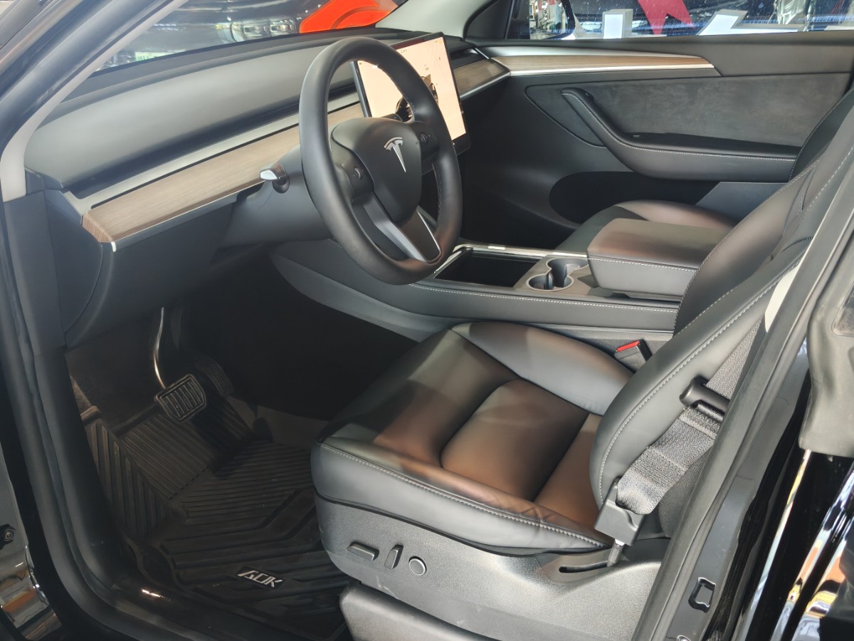 Tesla Model Y 2022 #4 Tesla Model Y 2022 immagine di auto #4