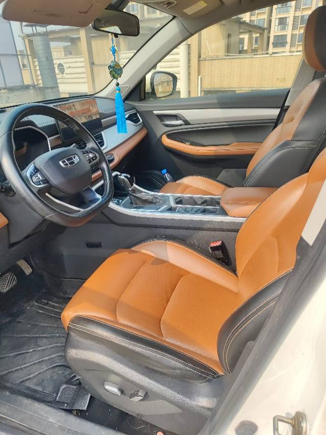 GEELY Vision X6 2019 car image #5