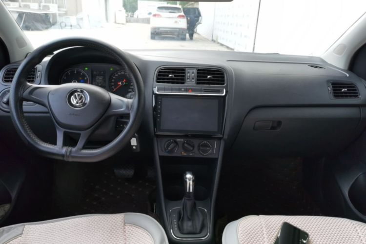 Volkswagen Polo 2016 #10 Volkswagen Polo 2016 car image #10