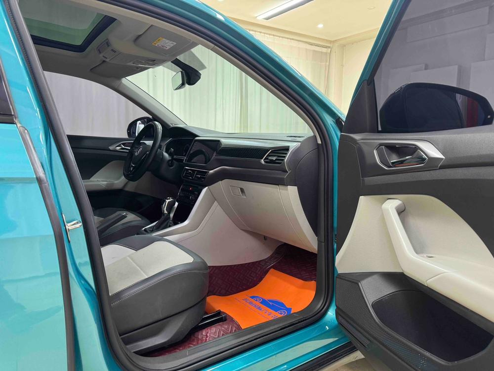Volkswagen T-Cross 2022 #17 Volkswagen T-Cross 2022 car image #17