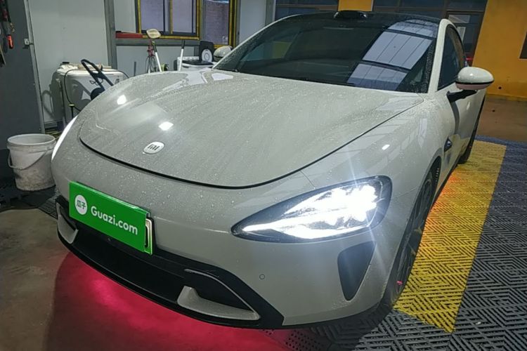 MI SU7 2024 car image #2