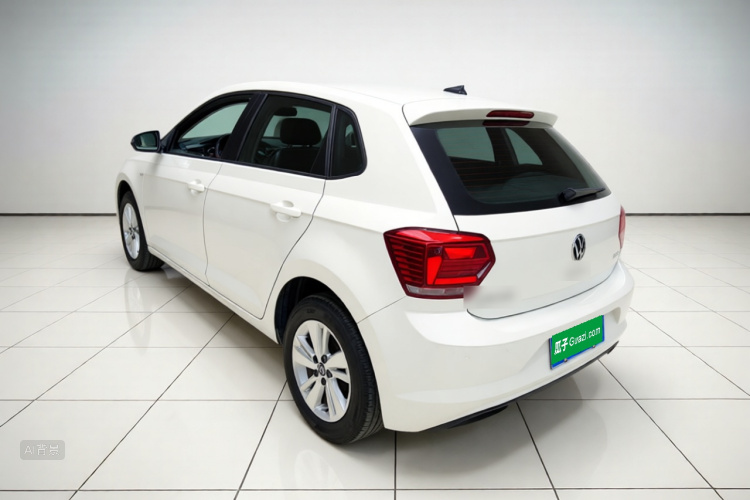Volkswagen Polo 2022 car image #5