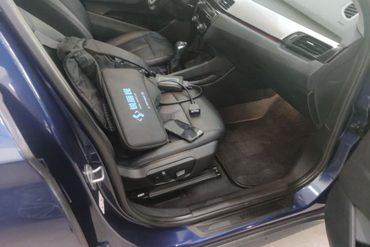 BMW X1 2018 #29 BMW X1 2018 immagine di auto #29
