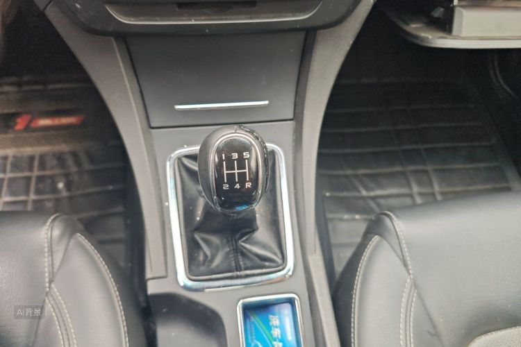 GEELY Emgrand 2016 car image #16