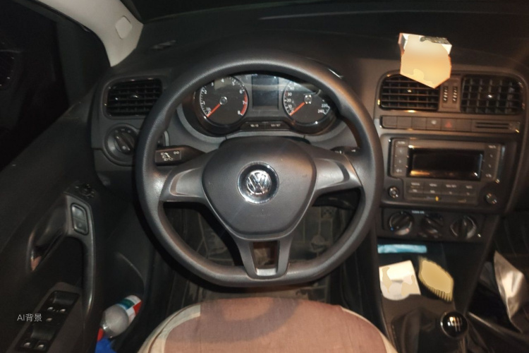 Volkswagen Polo 2018 car image #12