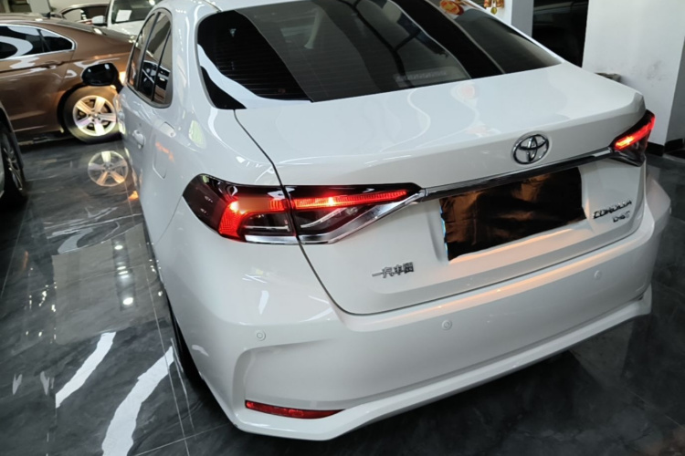 Toyota Corolla 2021 #5 Toyota Corolla 2021 car image #5