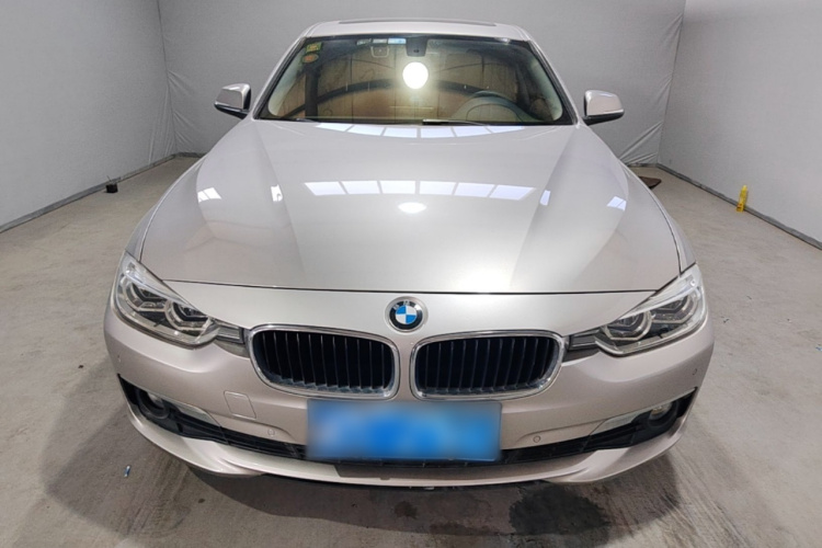 BMW 3 Series 2017 #3 BMW 3 Series 2017 car image #3