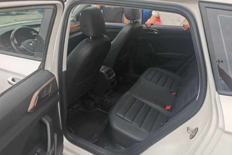 Volkswagen Tharu 2022 #17 Volkswagen Tharu 2022 car image #17