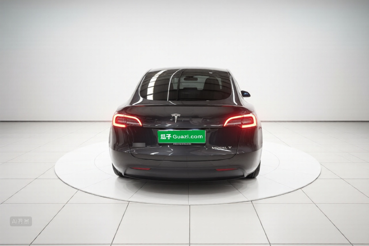Tesla Model Y 2024 #6 Tesla Model Y 2024 car image #6