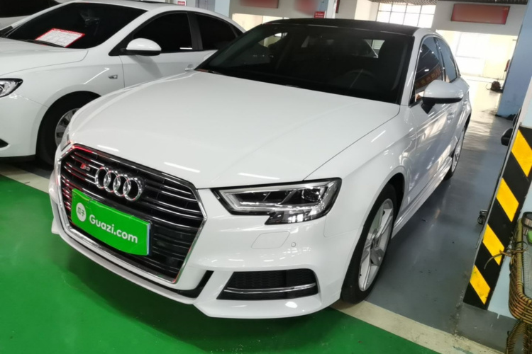 Audi A3 2019 #2 Audi A3 2019 car image #2