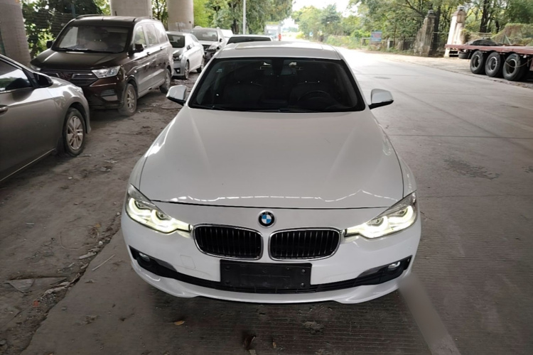 BMW 3 Series 2017 car image #3