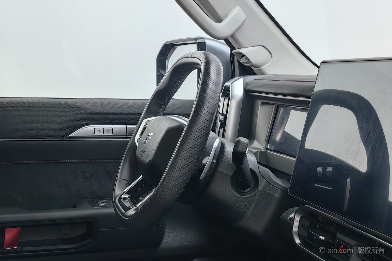 Jetour Traveller 2024 car image #23