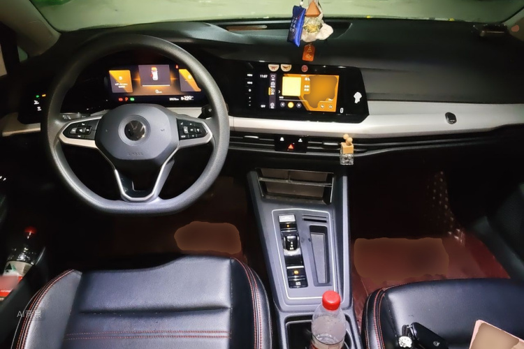 Volkswagen Golf 2021 #11 Volkswagen Golf 2021 car image #11