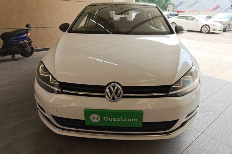 Volkswagen Golf 2016 car image #3
