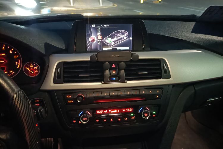 BMW 3 Series 2015 #13 BMW 3 Series 2015 immagine di auto #13