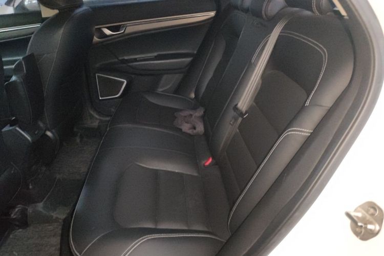 GEELY Emgrand GS 2018 #14 GEELY Emgrand GS 2018 car image #14