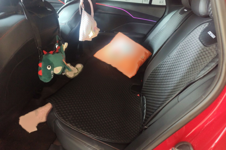 MG 5 2024 imagen de coche #14