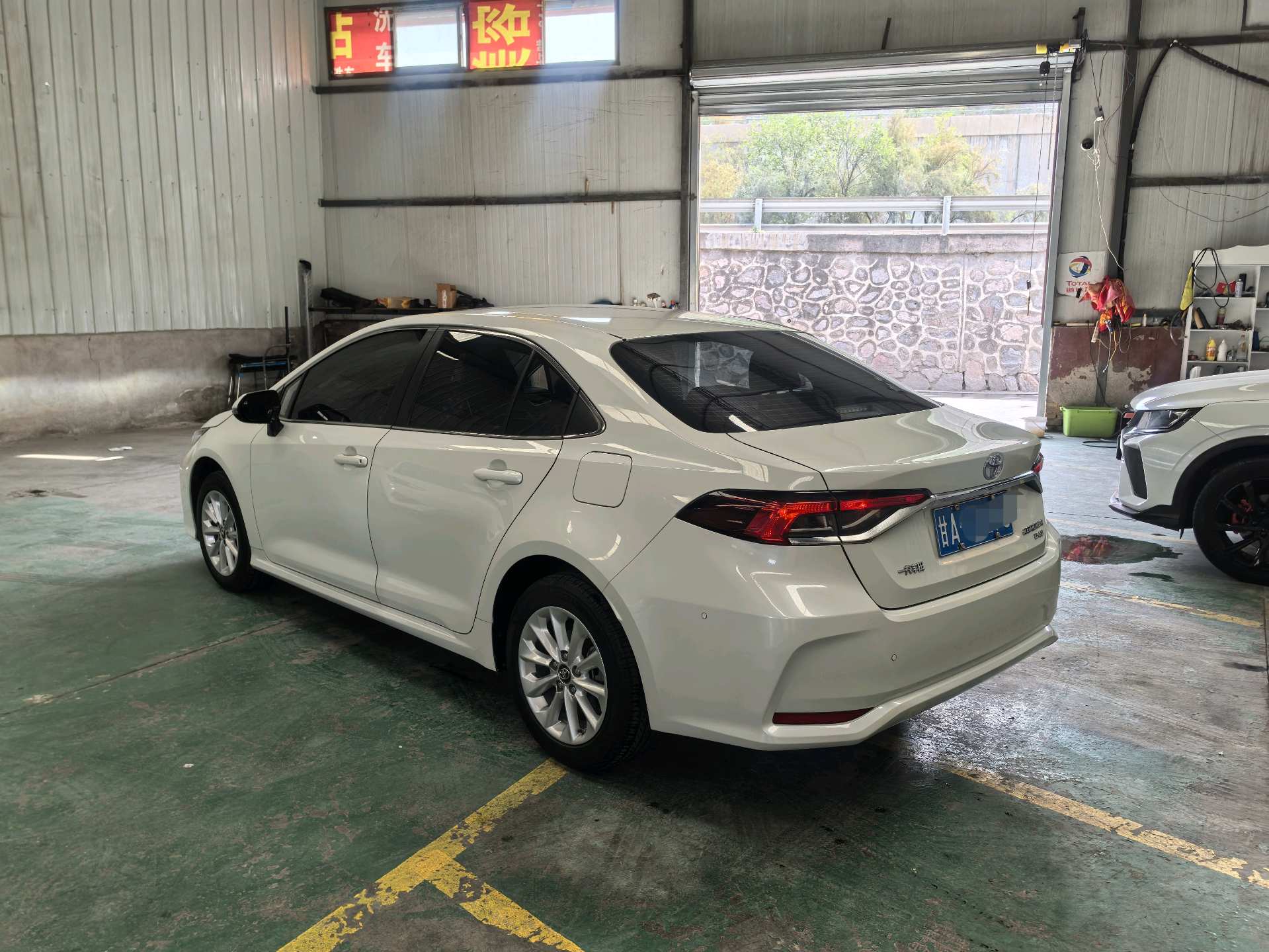 Toyota Corolla 2020 car image #2