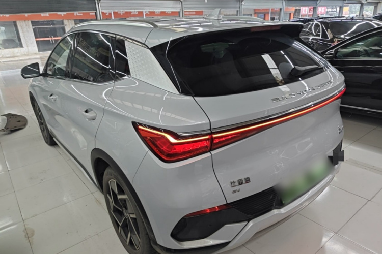 BYD Yuan Plus 2023 #5 BYD Yuan Plus 2023 car image #5