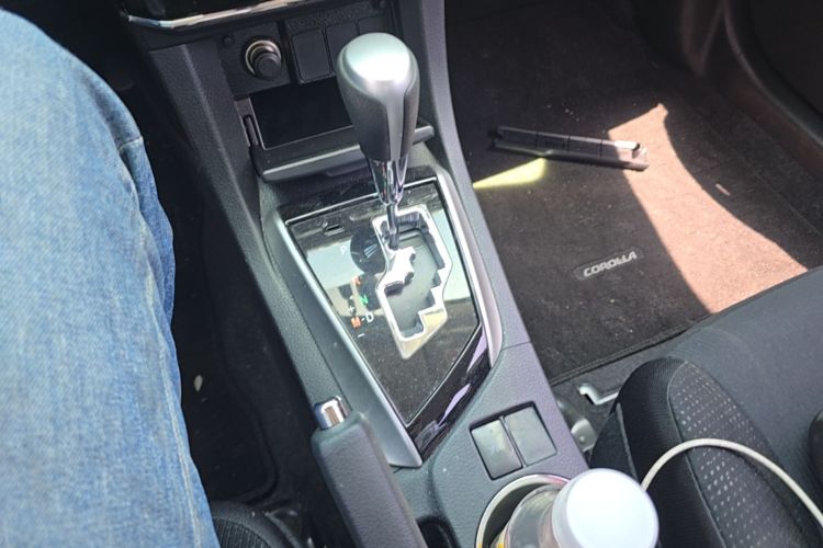 Toyota Corolla 2019 car image #16