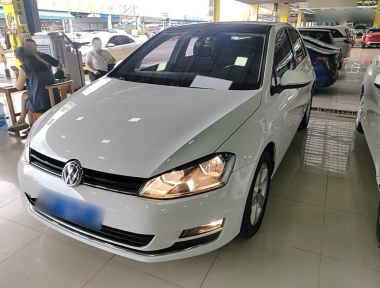 Volkswagen Golf 2017 car image 