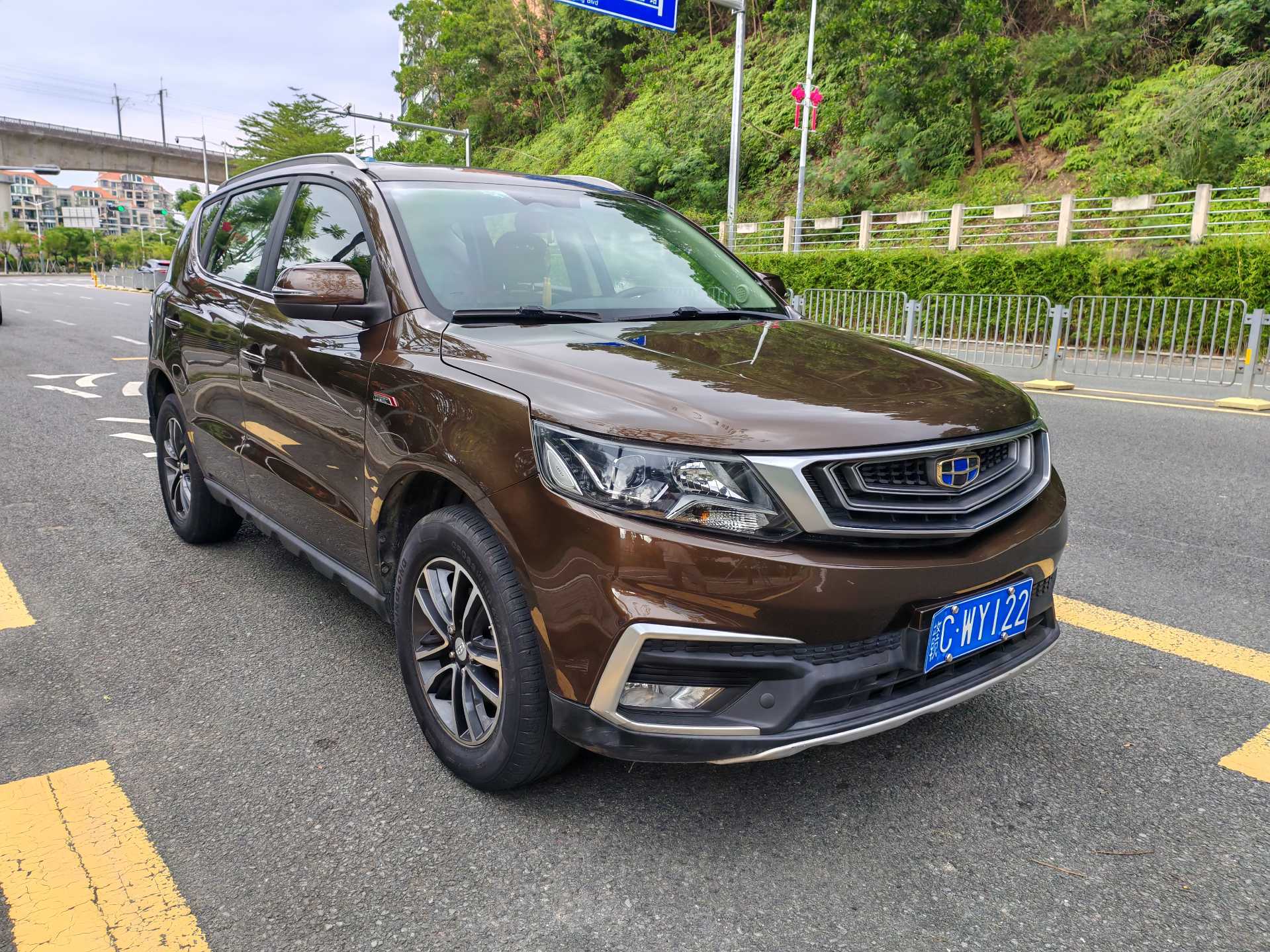 GEELY Vision X6 2019 #2 GEELY Vision X6 2019 car image #2