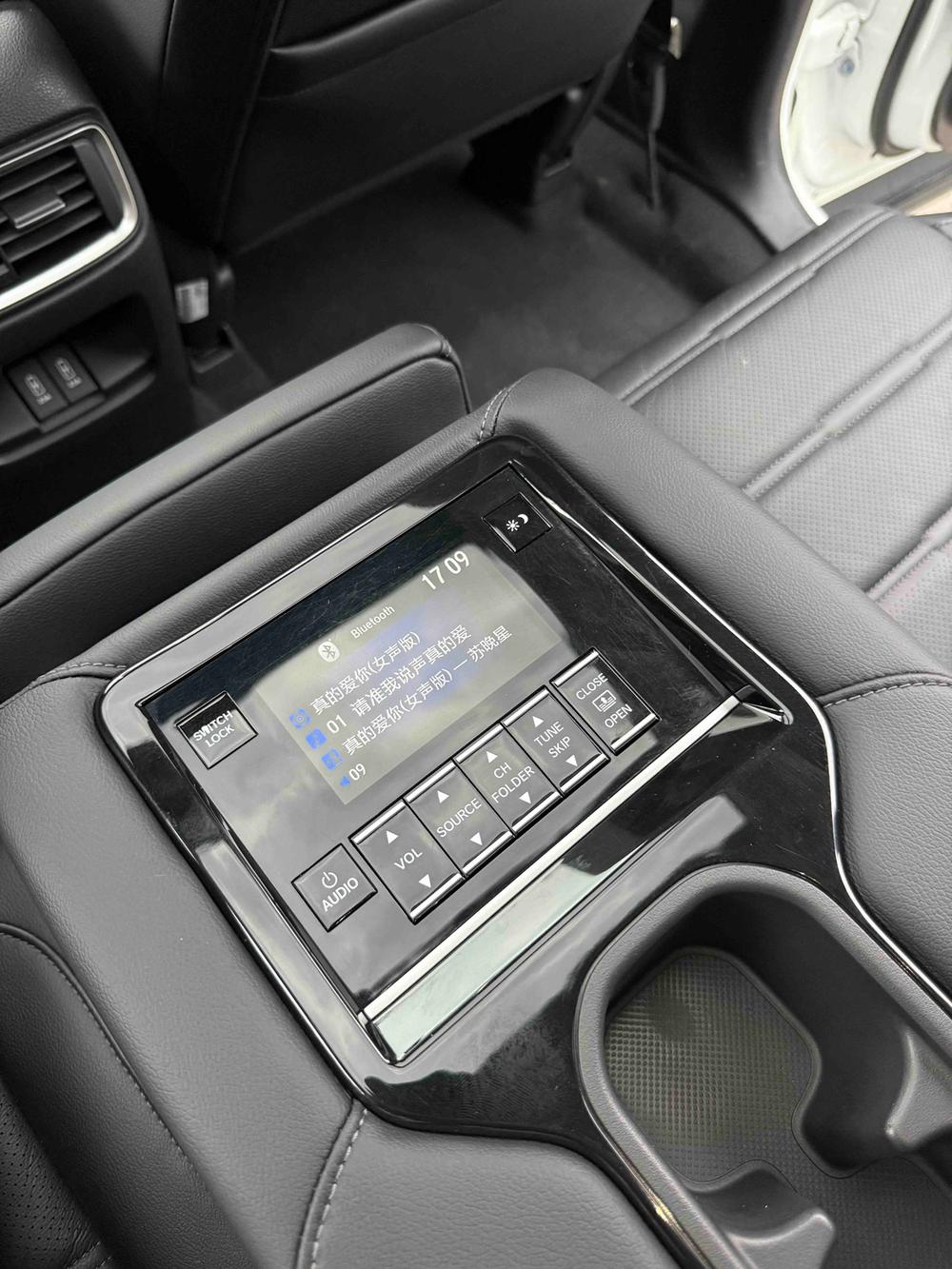 Honda CR-V 2017 car image #6