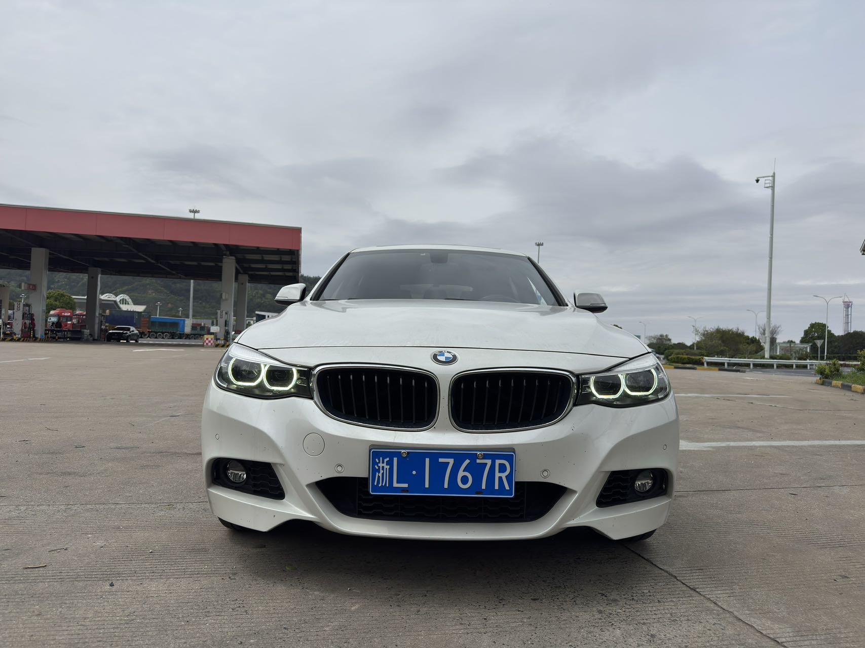 BMW 3 Series GT 2020 imagem de carro #2