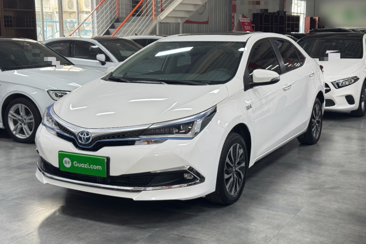 Toyota Corolla Hybird E+ 2022 immagine di auto #2